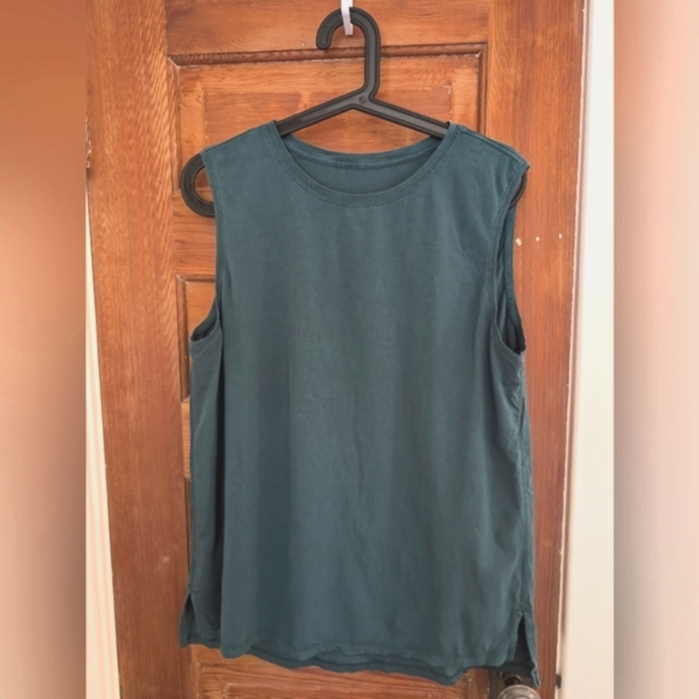 Lululemon Sleeveless Tank